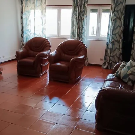 Casa Jose E Maria - Moradia Espacosa Com Jardim No Centro De Дом отдыха Брага