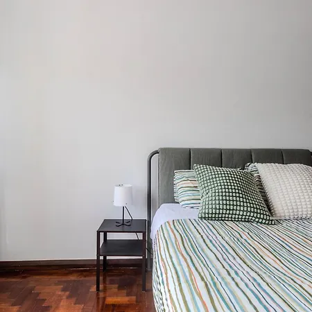 Casa Jose E Maria - Moradia Espacosa Com Jardim No Centro De Дом отдыха