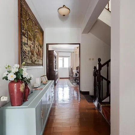 Casa Jose E Maria - Moradia Espacosa Com Jardim No Centro De Дом отдыха